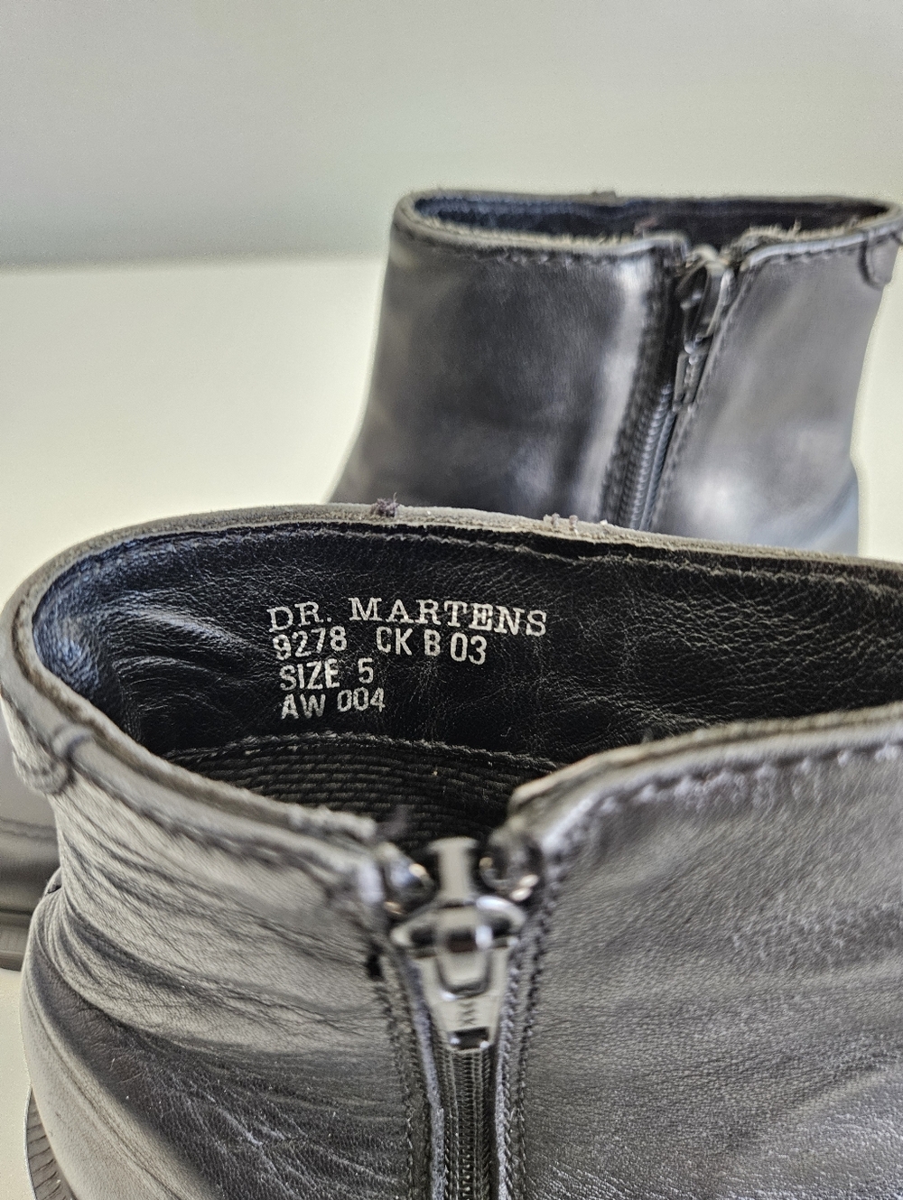 Dr. Martens Vintage 9278 Leather Made in England Black Platform Boots Women US 7 - Picture 10 of 11